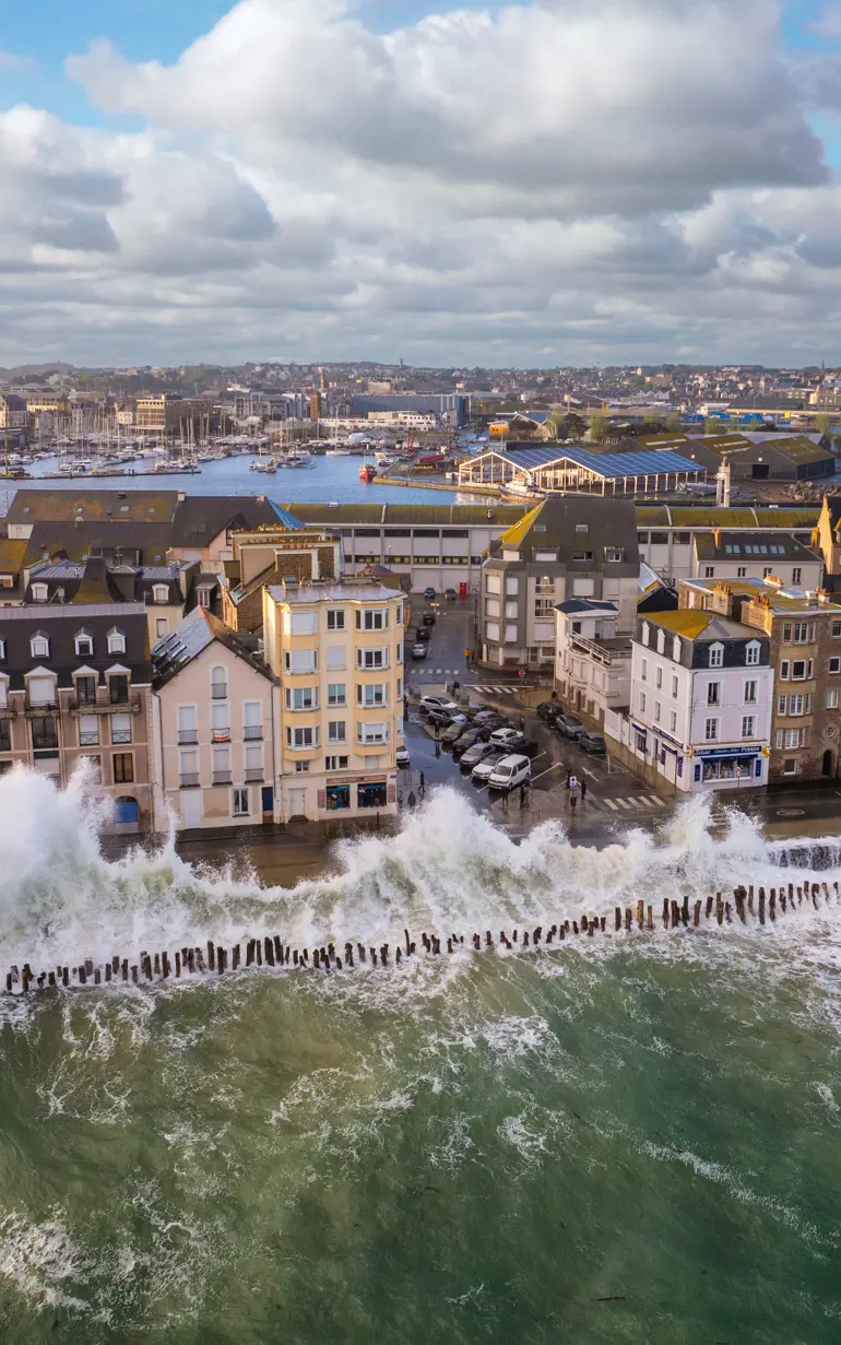Protecting Saint-Malo’s waterfront against increasing storm impacts