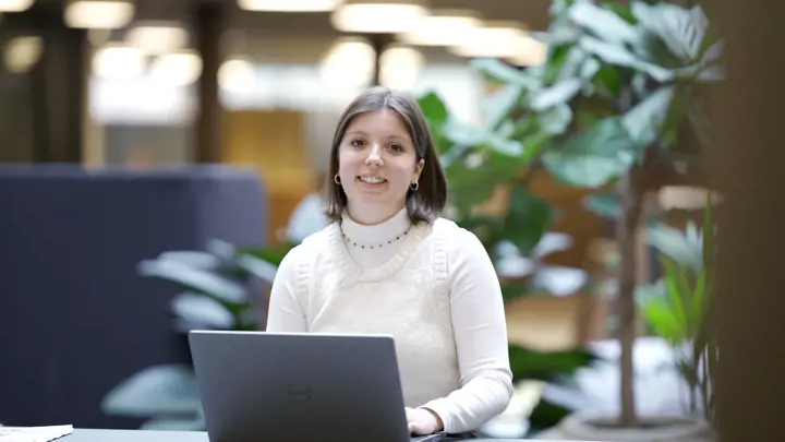 Eloise Merlaud - from intern to full-timer