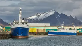 Safe passage through an ebb shoal in Iceland’s harsh wave climate