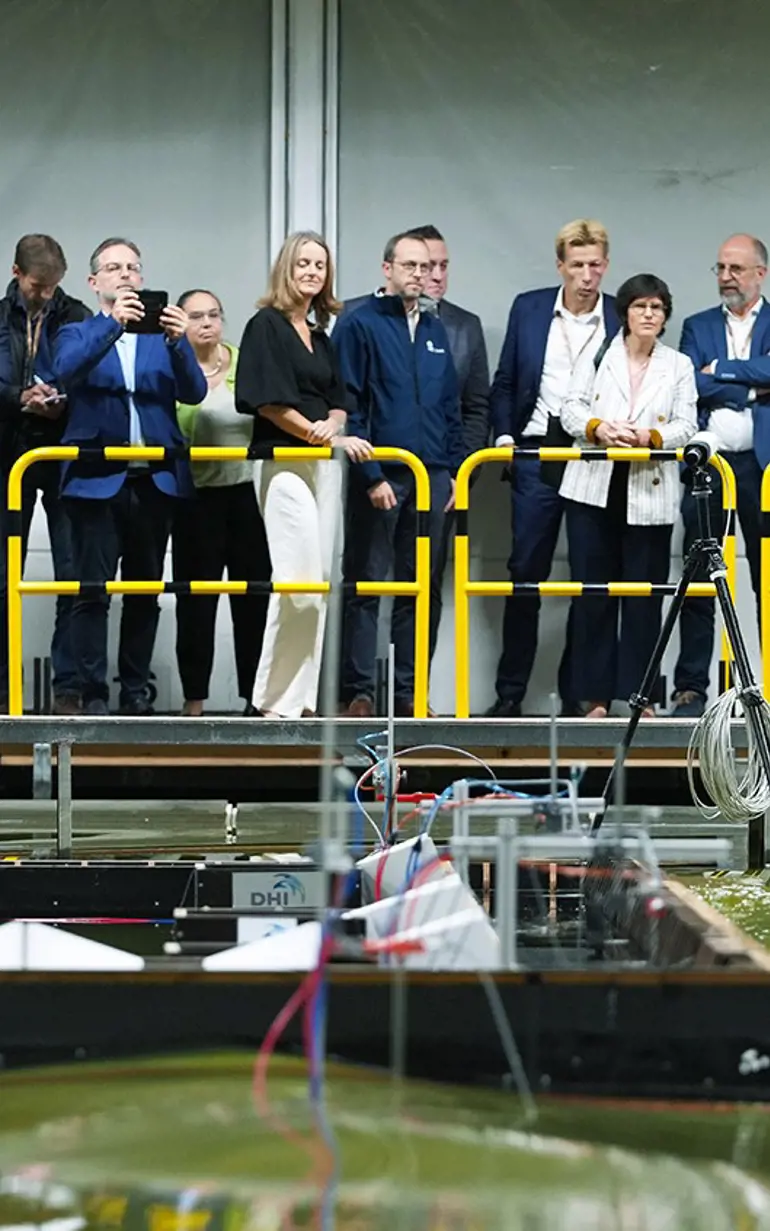 Vist at the DHI physical test facilities to see the model of the energy island