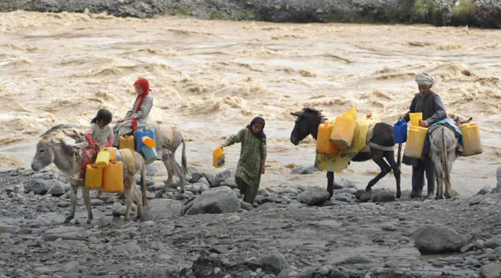 "Climate Change and our Empty Hand". Photo © WMO / Malia Zerak and Faiz Abad, Badakhshan, Afghanistan.